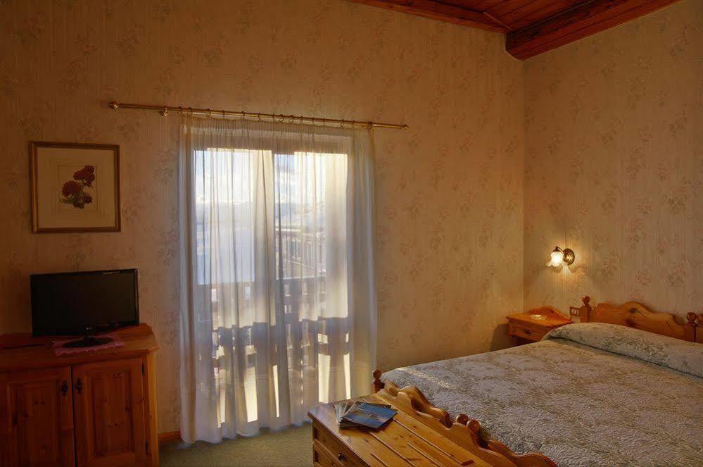 Rutzer Hotel Ristorante & Panoramic Spa Азиаго Екстериор снимка
